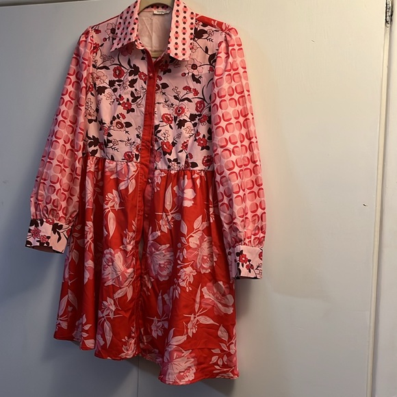 Pink Polka Dot Dress size medium - Picture 3 of 3